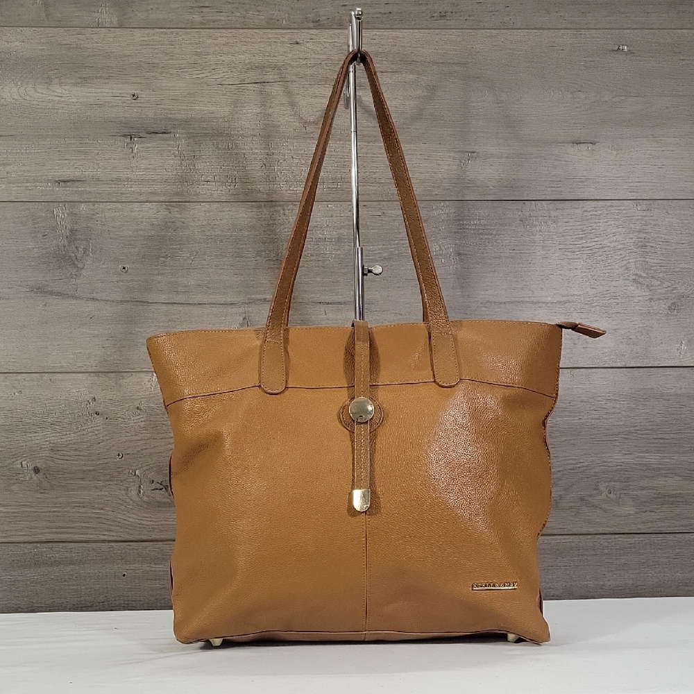 Stella & Max Classic Tan Leather Tote Bag